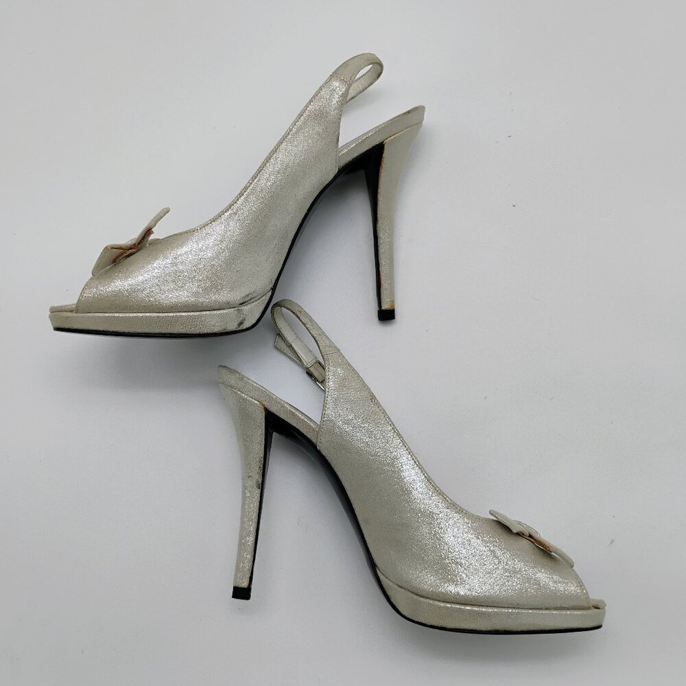 Stuart Weitzman Silver Suede Open Toe Slingback H… - image 6